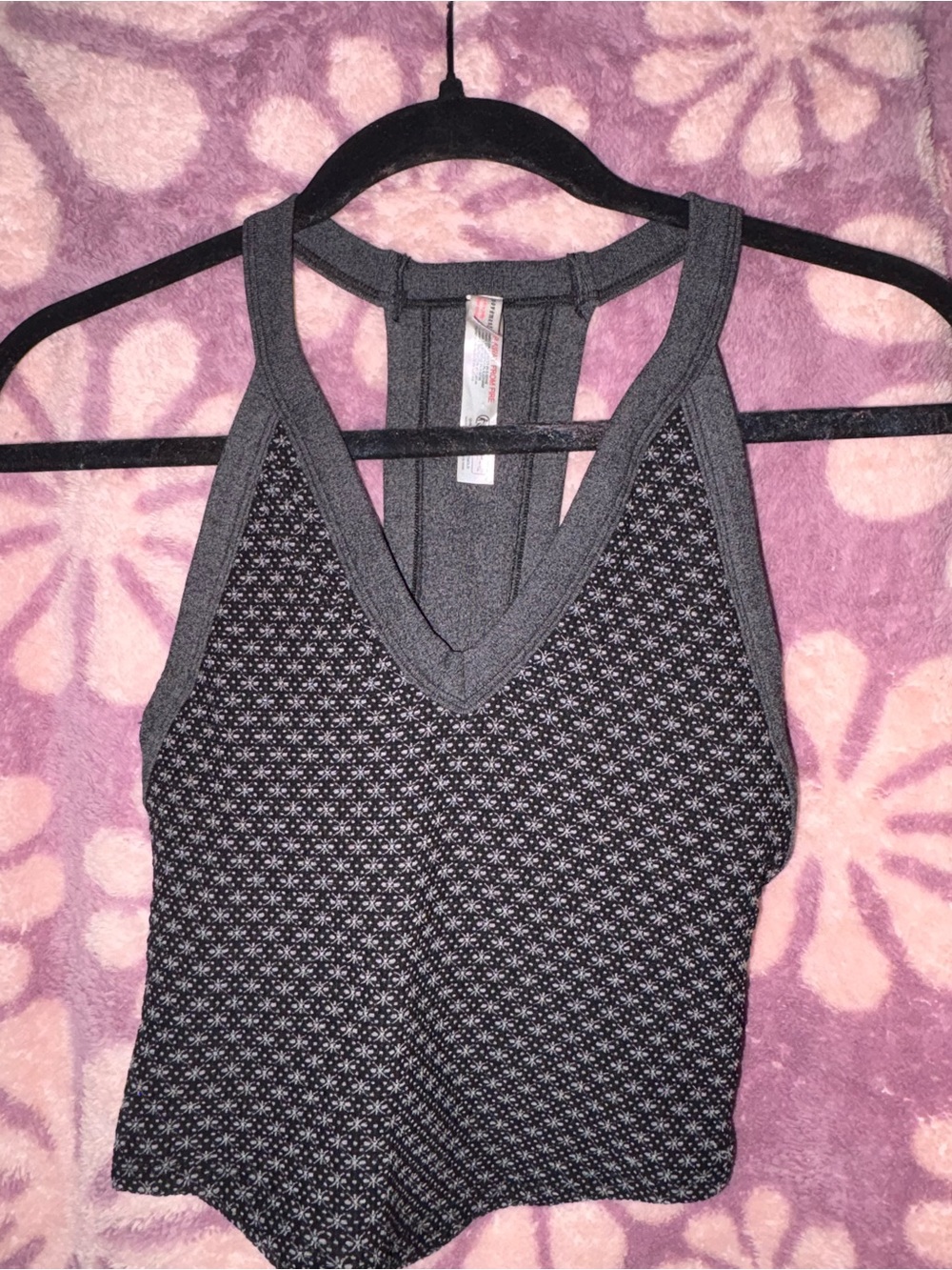 FP Movement by Free People Grey Patterned V-Neck Tank